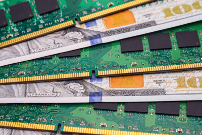A Gamer Boosted His RAM With DIY Copper Pipe Heatsinks in 45 Minutes