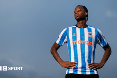Coventry sign Mfuni on loan from Man City