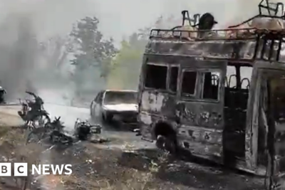 Dozens of vehicles burnt as Mali jihadists enforce blockade