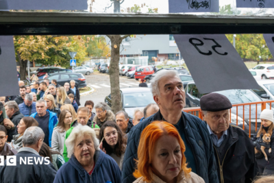 Early reports suggest record high turnout in Serbia elections