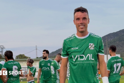 Ex-tennis player Bautista Agut scores on football debut