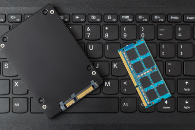 He Bought a Hard Drive He Thought Was New, but When He Plugged It in He Found 800 GB of Data Worth Thousands of Dollars