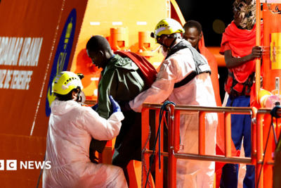 More than 80 migrants feared dead after boat rescued off Canary Islands