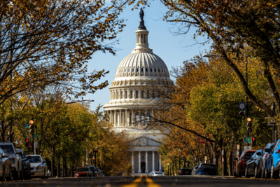 Polymarket Gives Dems 62% Midterm Sweep Odds, CLARITY Act in Jeopardy