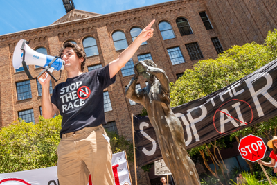 Protesters March on OpenAI, Anthropic, and Google DeepMind Demanding AI Development Pause