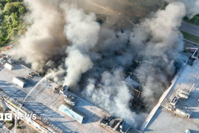 Russian double-tap drone strikes kill 14 in Ukrainian mall, officials say