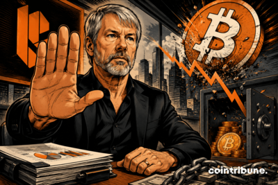 Strategy halts its Bitcoin purchases to restructure its debt treasury