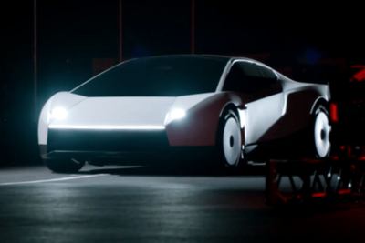 Tesla 'Cannot Guarantee' Roadster Reservation Holders Will Ever Get a Car